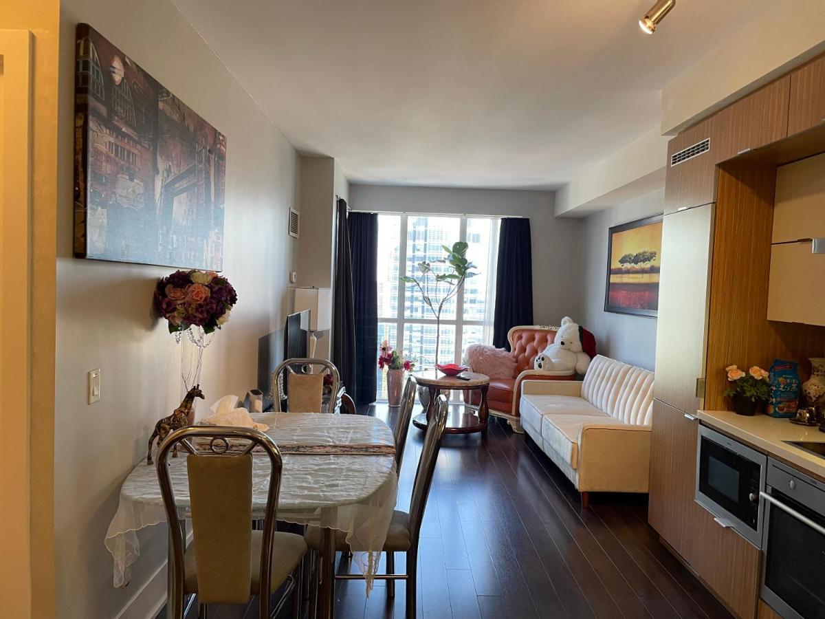 Luxury Condo With Cn Tower View Toronto Eksteriør bilde